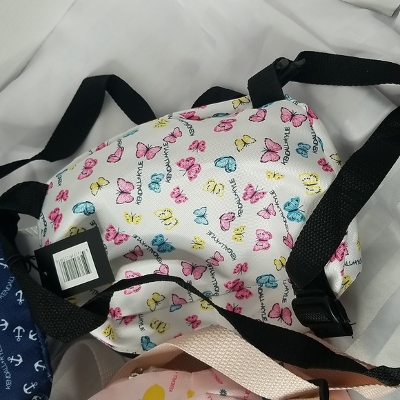 KENDALL & KYLIE SMALL BACKPACK SET OF 3 - Picture 5 of 8